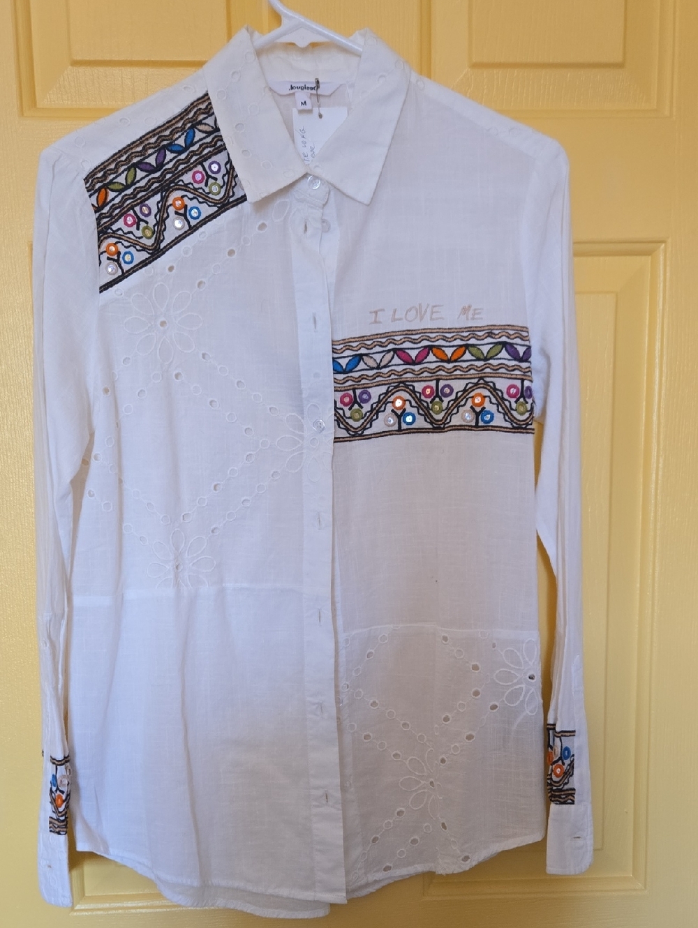 New Desigual White Button-Up Shirt with Subtle Embroidery